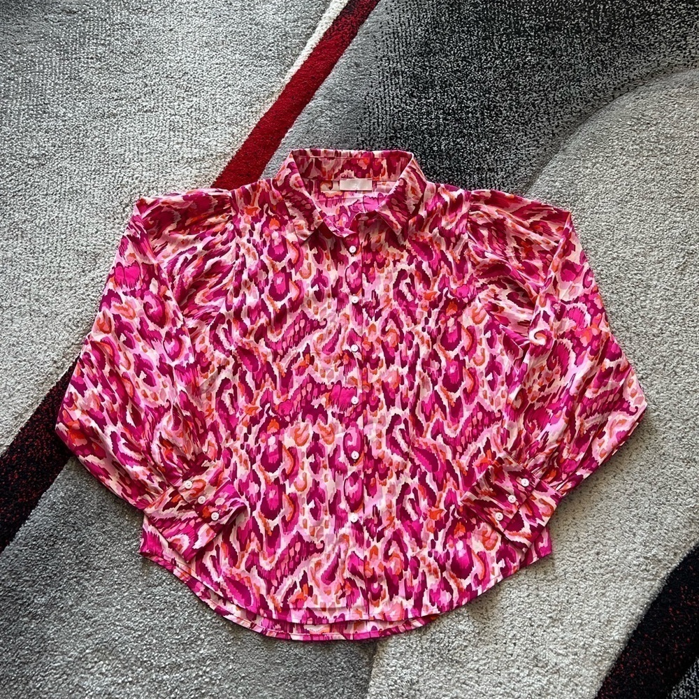 Q2 Pink Abstract Puff Sleeve Button Front Blouse